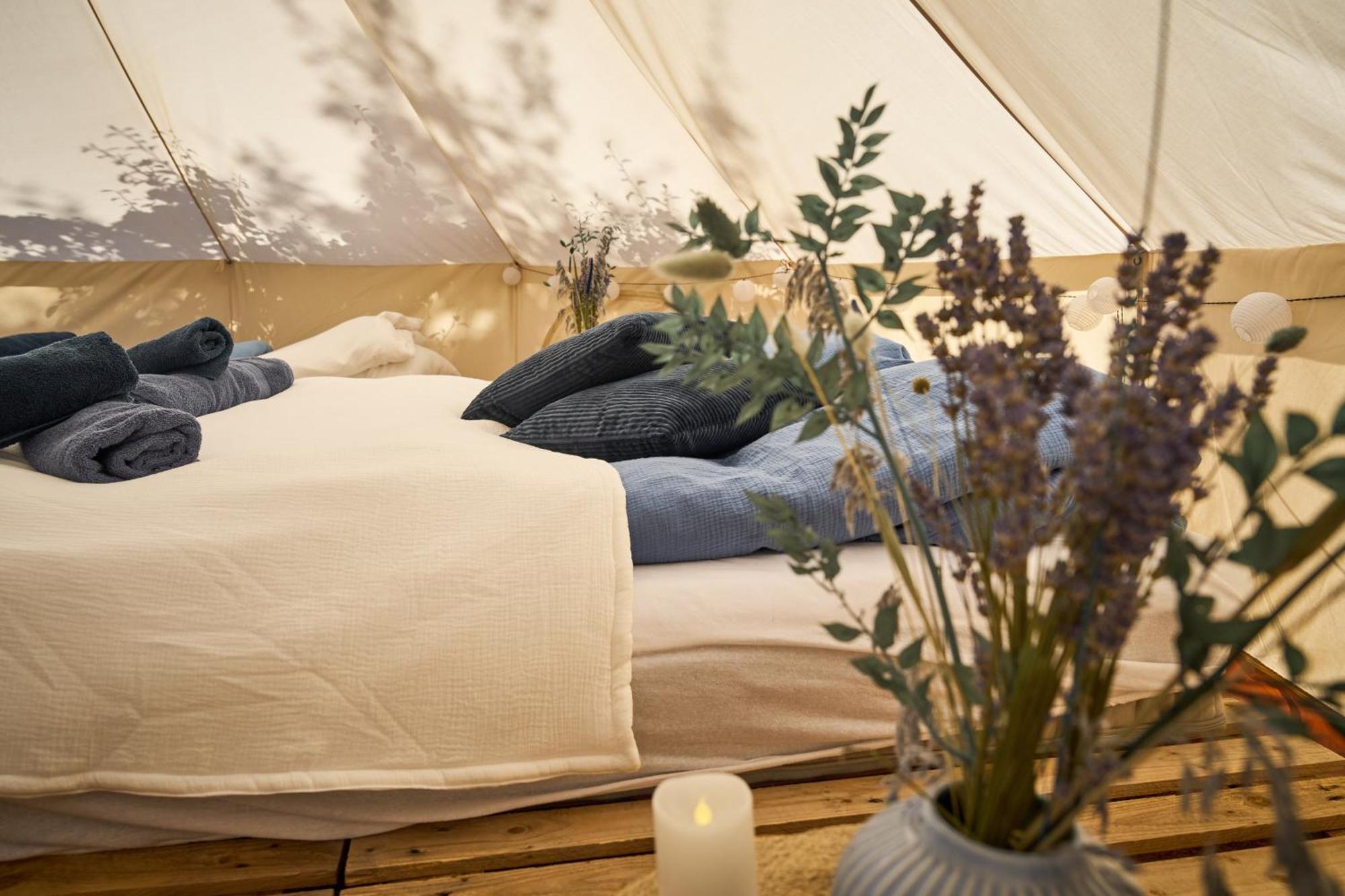Hesselgaard Glamping Hotel Dalby Exterior photo